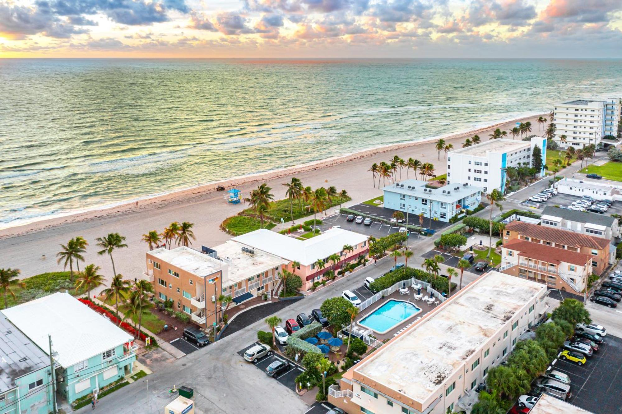 Enchanted Isle Hollywood Beach Resort Екстериор снимка