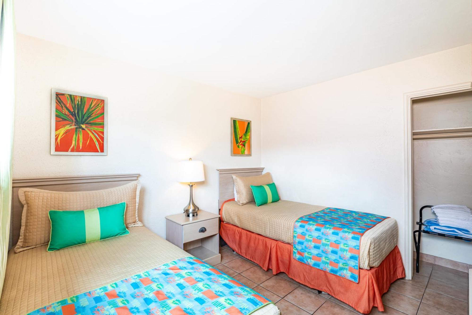 Enchanted Isle Hollywood Beach Resort Екстериор снимка